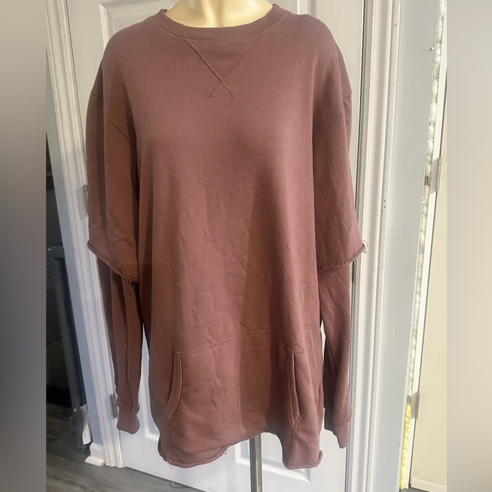 Urban Outfitters Men's Dusty Rose Crewneck Sweater